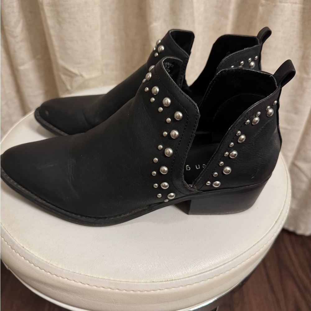Madden girl boots